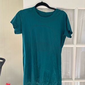 lululemon athletica Teal Short Sleeve Tee